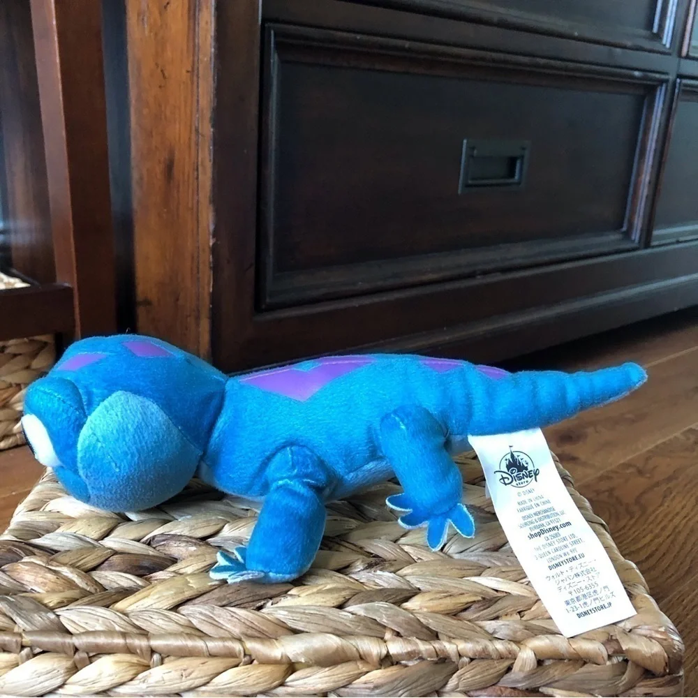 Disney: Frozen Bruni fire spirit stuffed figure. - Picture 3 of 5